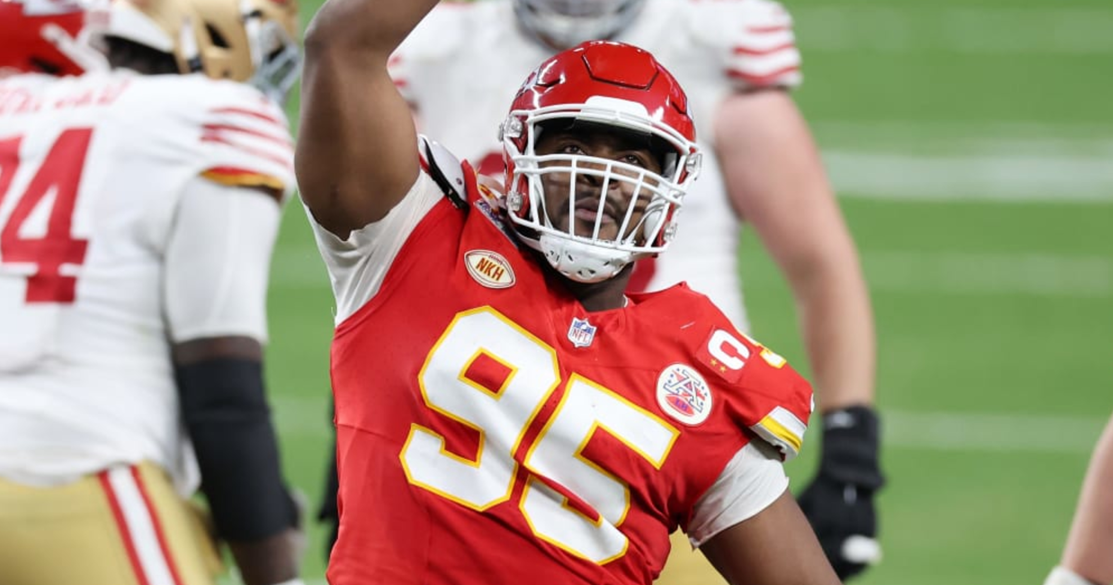 "Predicting Chris Jones' 2024 NFL Free Agency Destination"