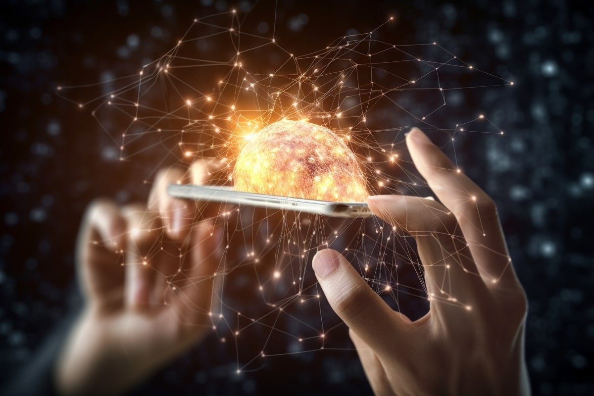 AI detects early signs of Alzheimer's through speech and smartphone data.