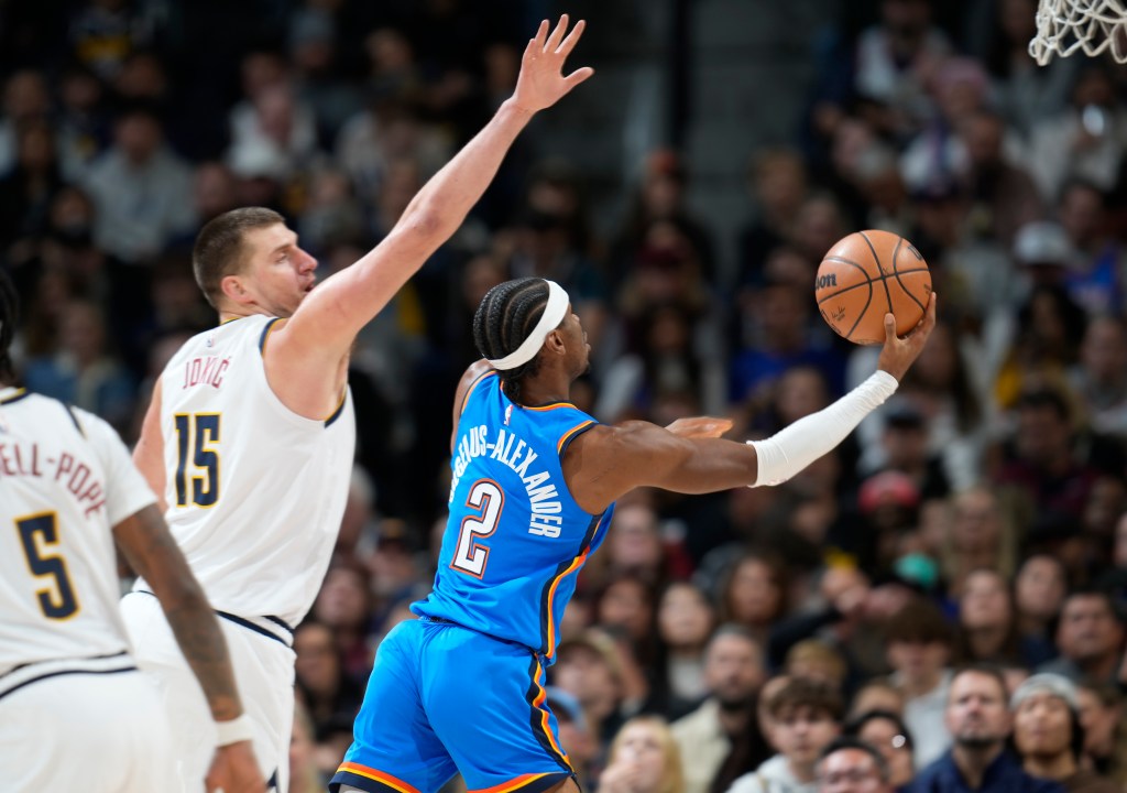 Featured image for "Shai Gilgeous-Alexander Dominates with 40 Points in Thunder's Decisive Victory Over Nuggets"