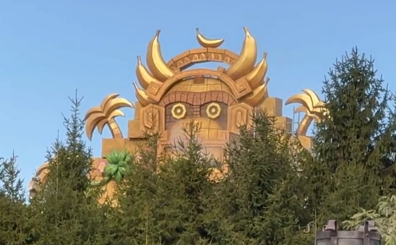 Featured image for "Explore the Thrilling Donkey Kong World at Universal Studios Japan"