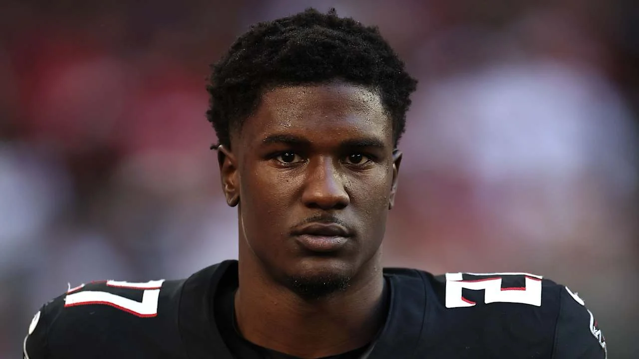 Falcons rookie Pearce Jr. faces five felonies after Miami arrest, denies guilt
