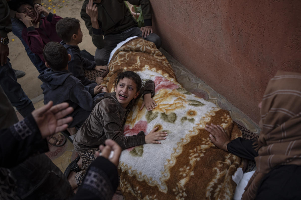 Netanyahu rejects cease-fire as intense clashes erupt near Gaza hospital