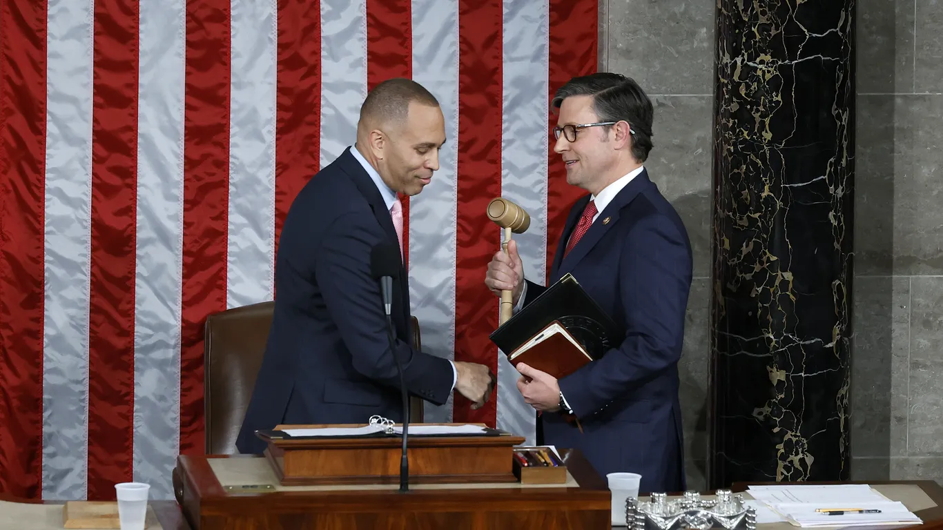 Featured image for Key Races to Watch: House and Senate Elections Impacting Control of Congress