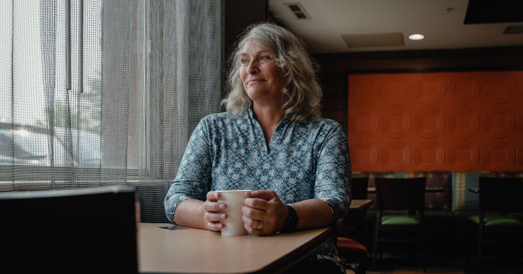 Featured image for "Hotel Operators Adapt to Remote Work Trend with Extended Stay Options"