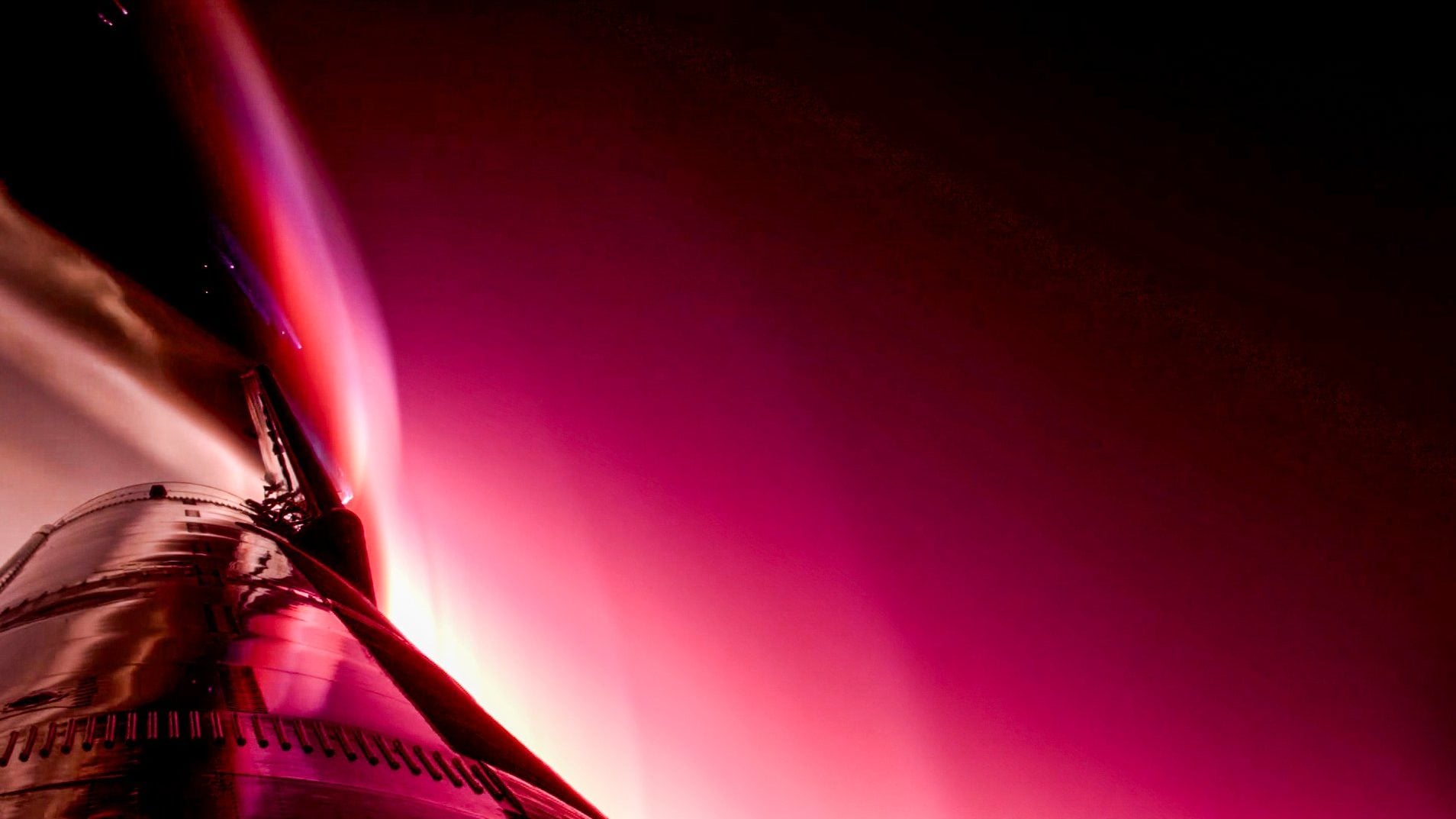 Featured image for SpaceX's Starship Flight 10: Stunning Views and Key Performance Insights