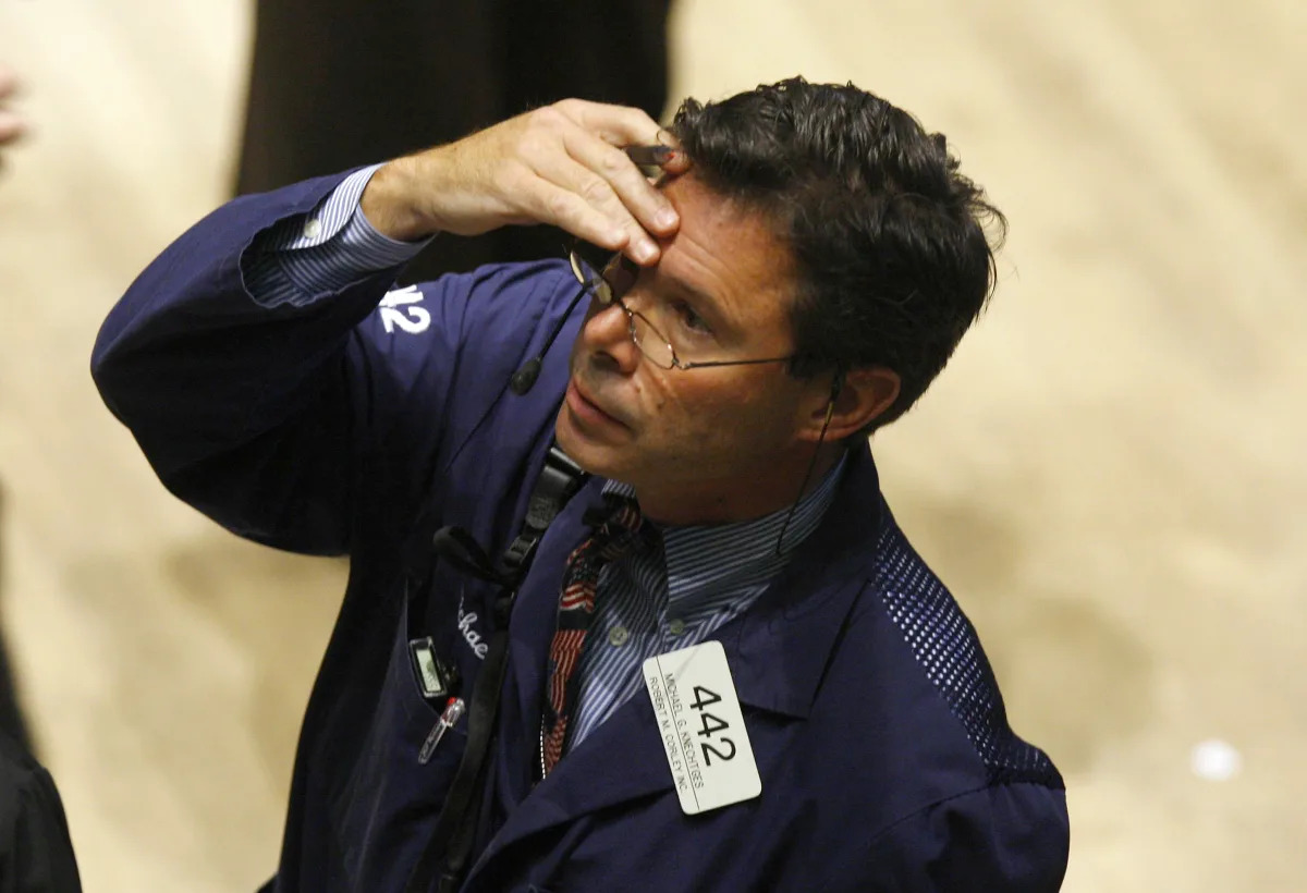 Featured image for "Market Update: US Stocks Fall as Rate-Cut Expectations Face Reality Check"