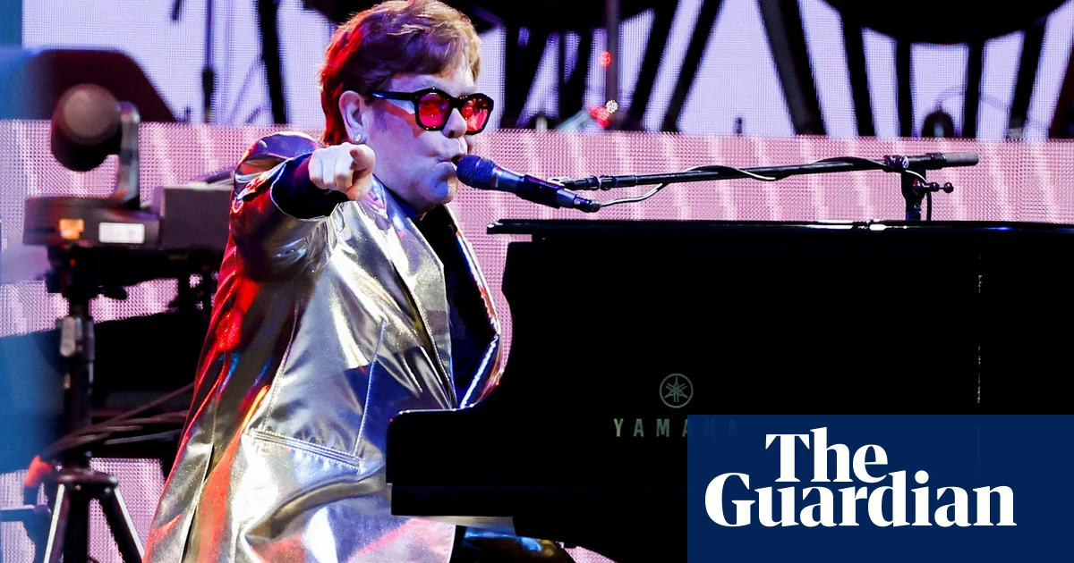Featured image for Elton John Criticizes Marijuana Legalization as a Major Mistake