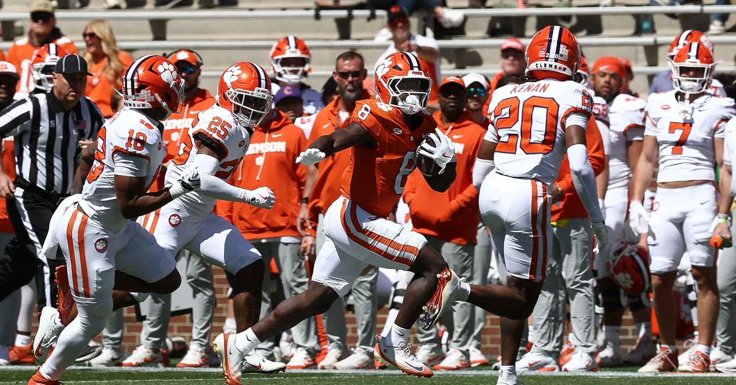 Sellars, Davidson spark Clemson as young talent shines in spring game