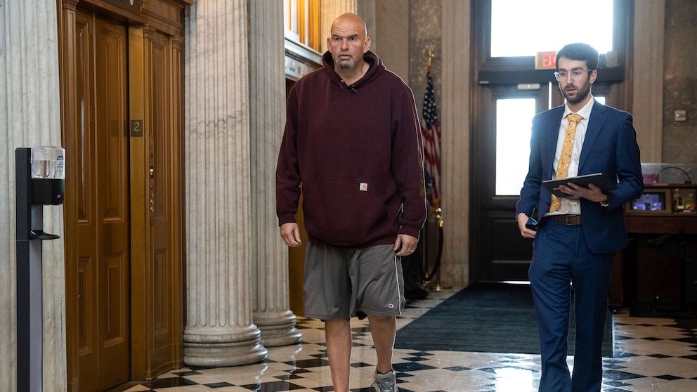 "Senators Reinstate Formal Dress Code Amid Controversy"