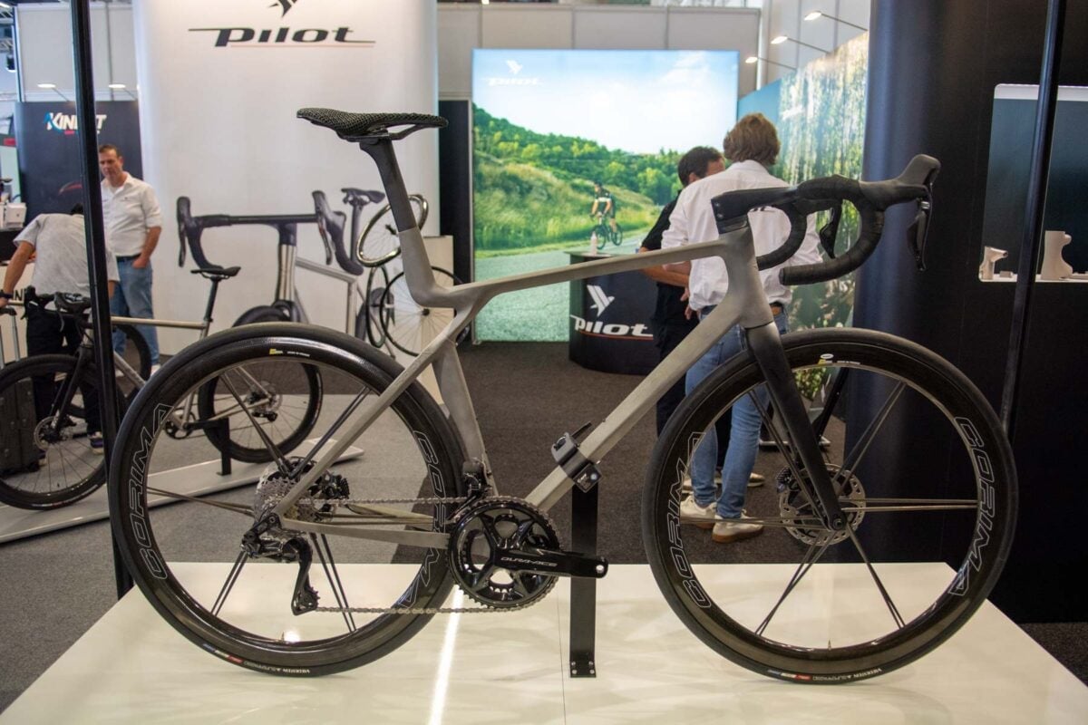 Featured image for "Revolutionary 3D-Printed Titanium Road Bike Takes Eurobike by Storm"