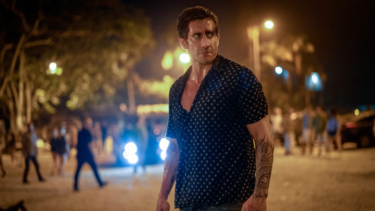 Featured image for "Comparing the 'Road House' Remake Starring Jake Gyllenhaal to the Cult Classic"