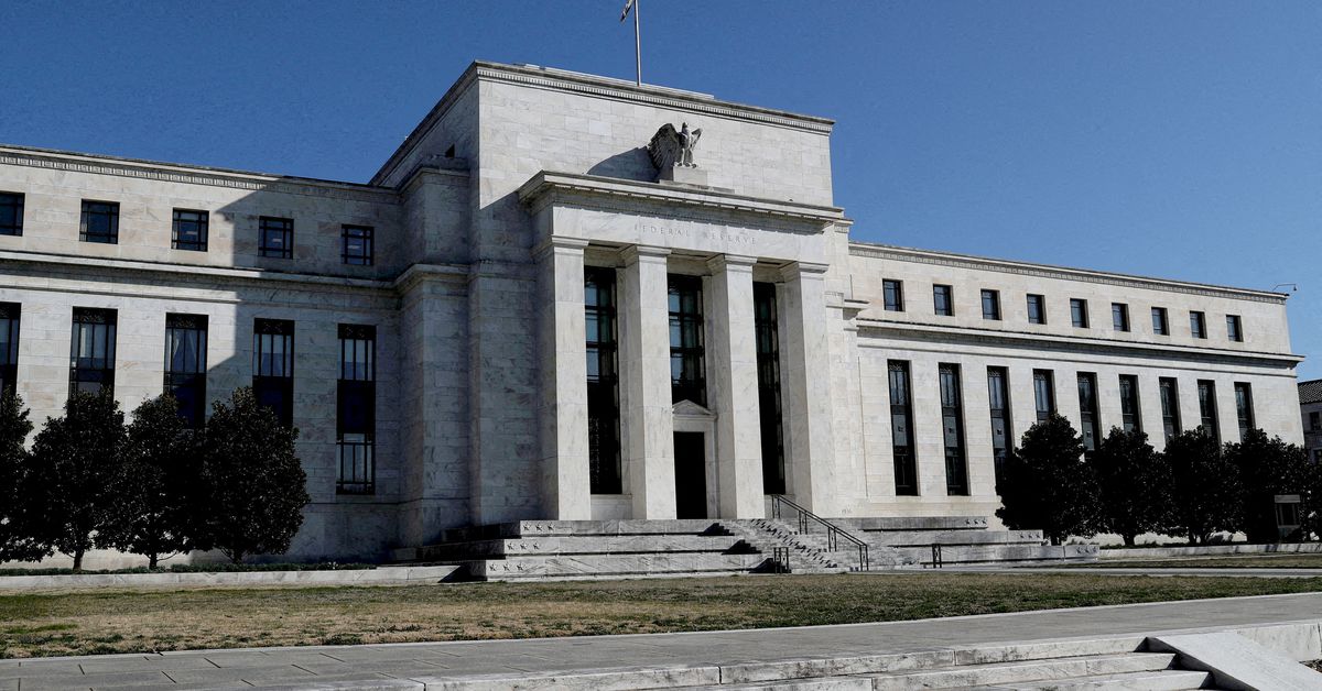 "Markets Await Fed's Decision: Will Rates Pause or Rattle Investors?"