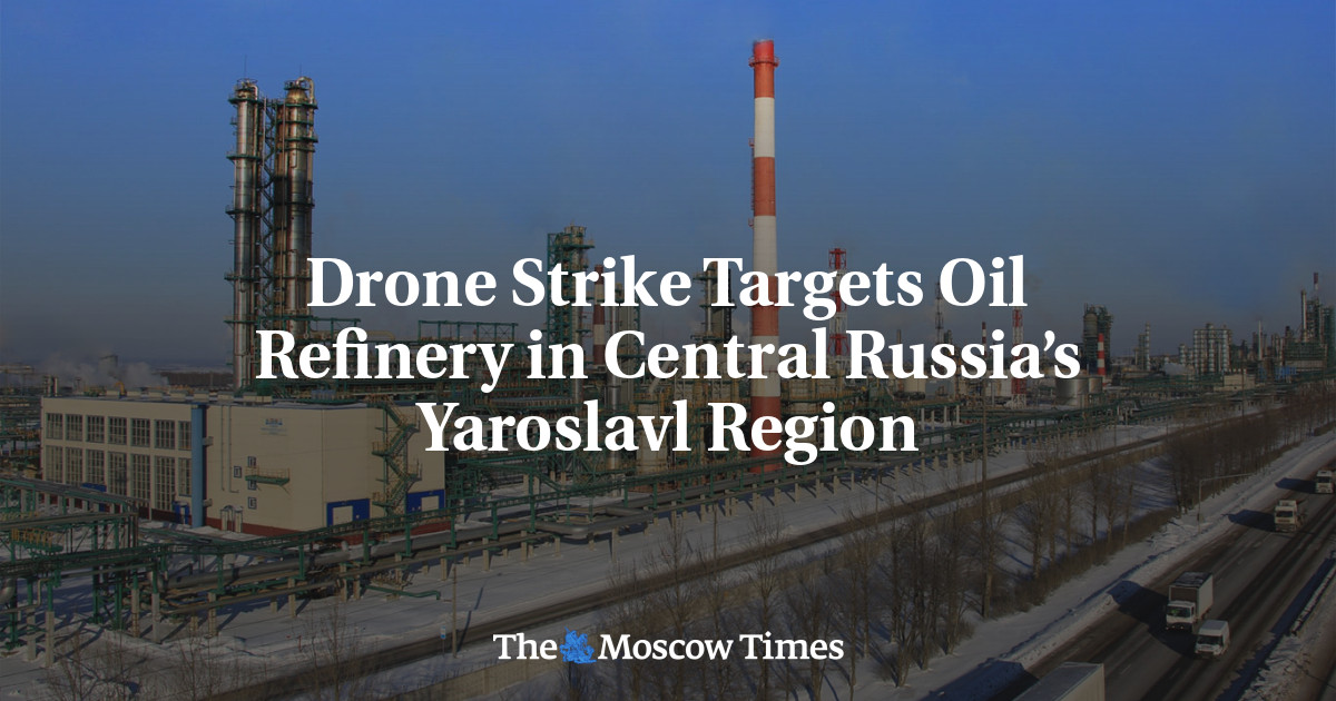 "Ukraine's Drone Strikes Threaten Russia's Energy Infrastructure"