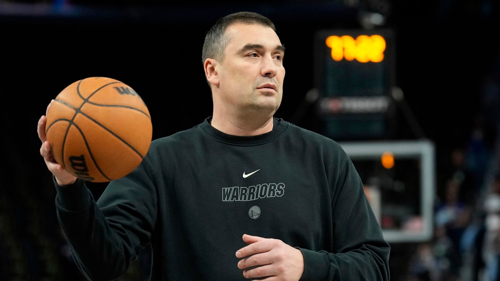 "Warriors Assistant Coach Dejan Milojevic Dies After Medical Emergency"