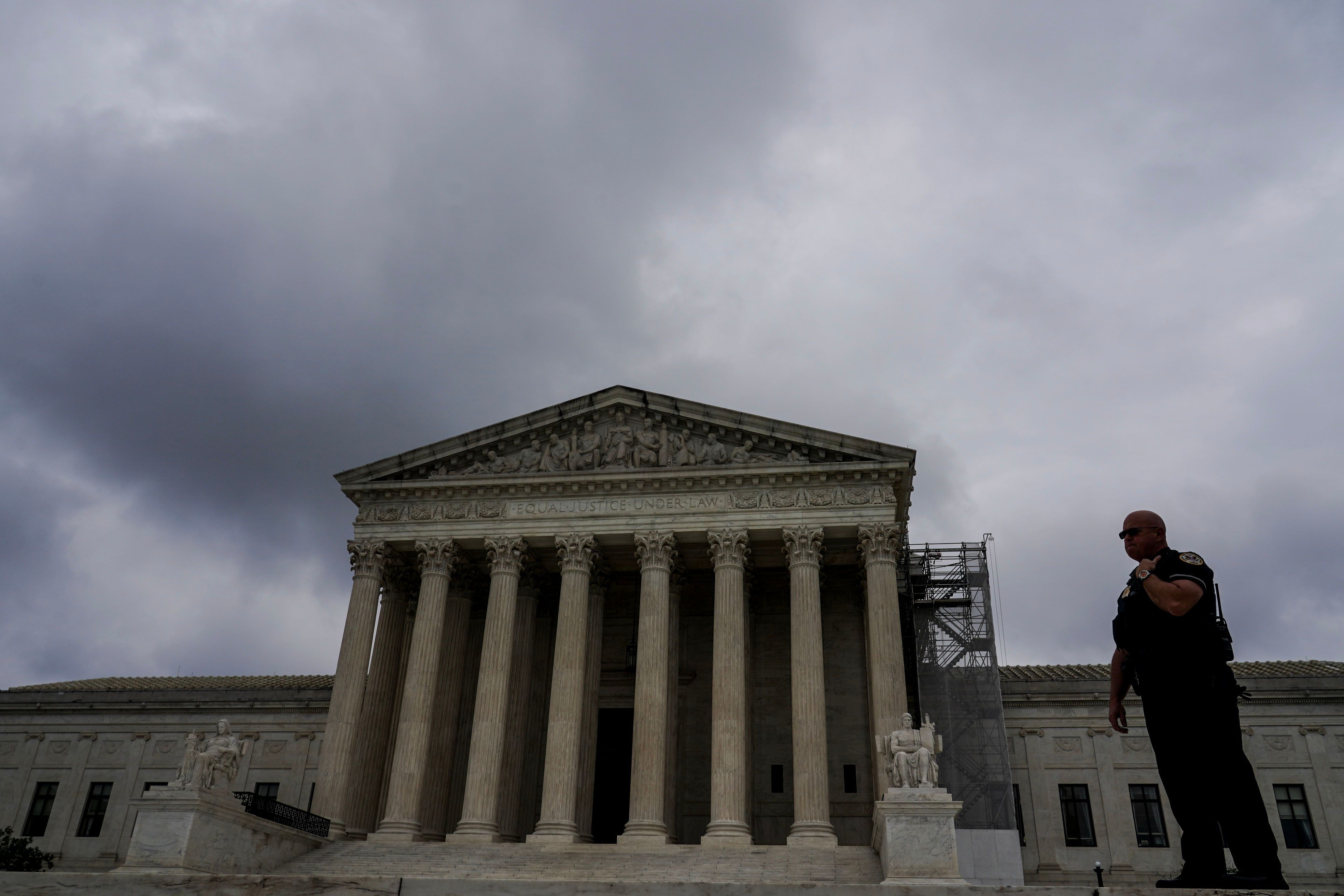 Featured image for "Supreme Court Unanimously Backs Insurers in Bankruptcy Challenge"