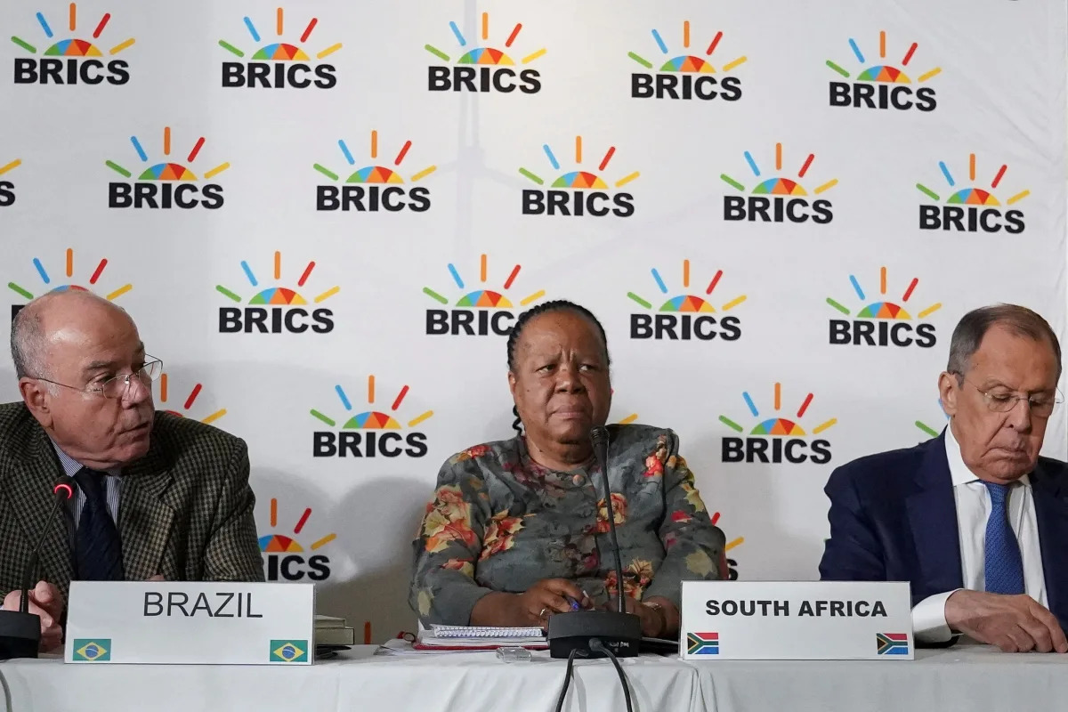 BRICS Explores Global Power Shift with G7 Alternative and Potential Expansion.