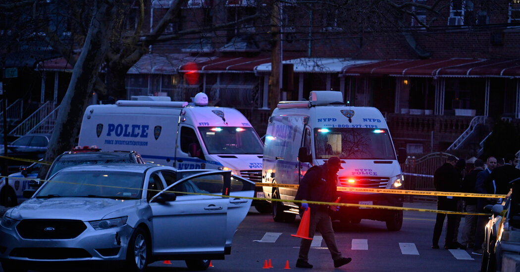 Featured image for "NYPD Fatally Shoot Gunman Firing at Mugger in Brooklyn"