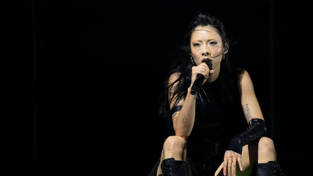 Featured image for Rina Sawayama publicly criticizes Matty Healy's remarks.