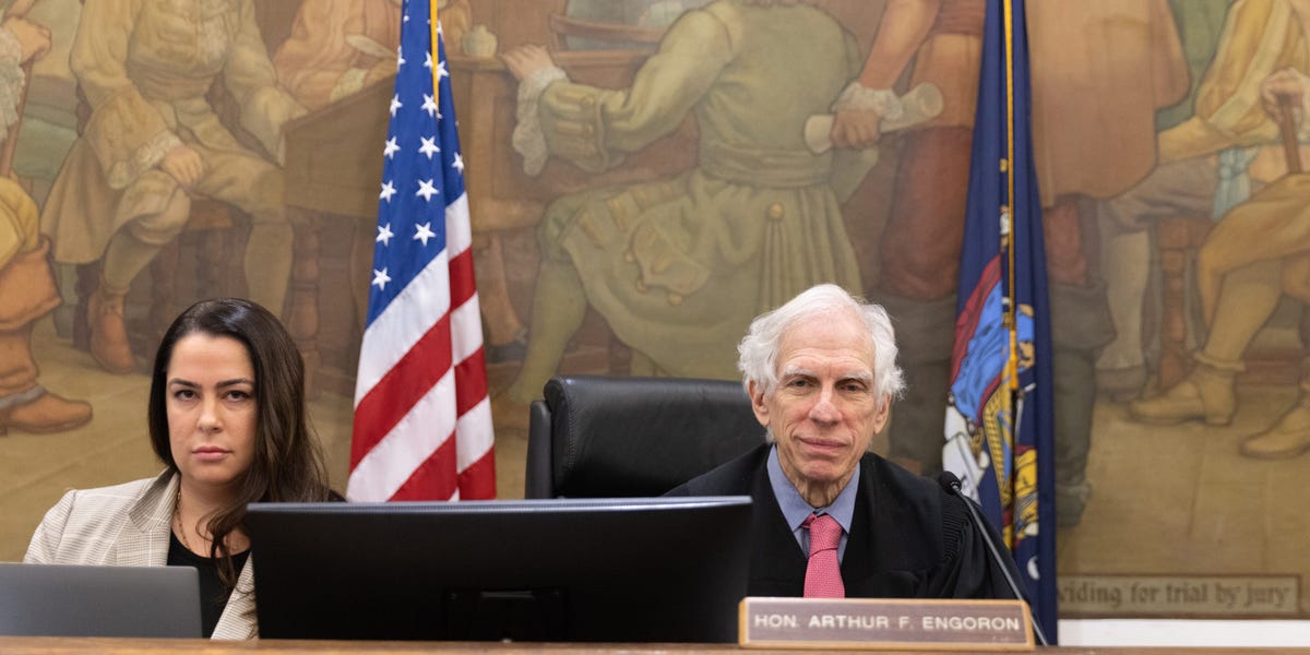 Featured image for Evacuation of Manhattan Courthouse Amid Trump Fraud Trial