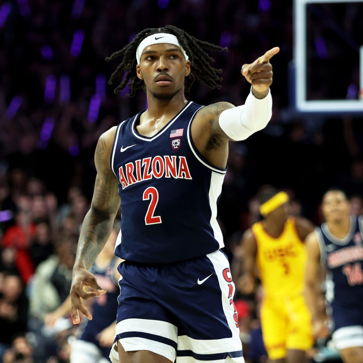 Featured image for "Arizona Dominates Stanford in College Basketball Showdown"