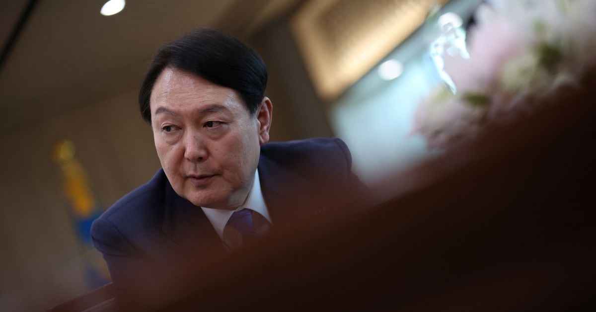 Featured image for "Russia Threatens North Korea with Arms if South Korea Supplies Ukraine"