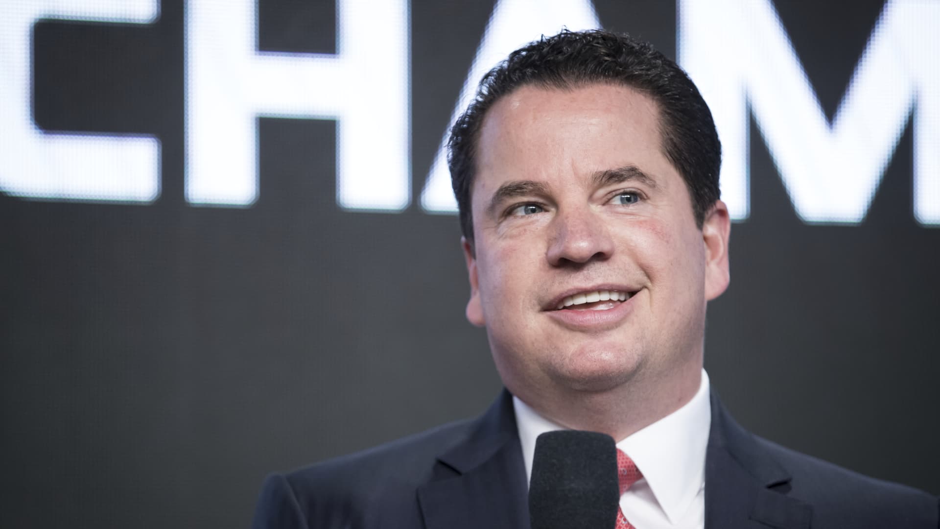 Featured image for "Learn from a Self-Made Millionaire: The CEO with the Ultimate Game-Changing Side Hustle"