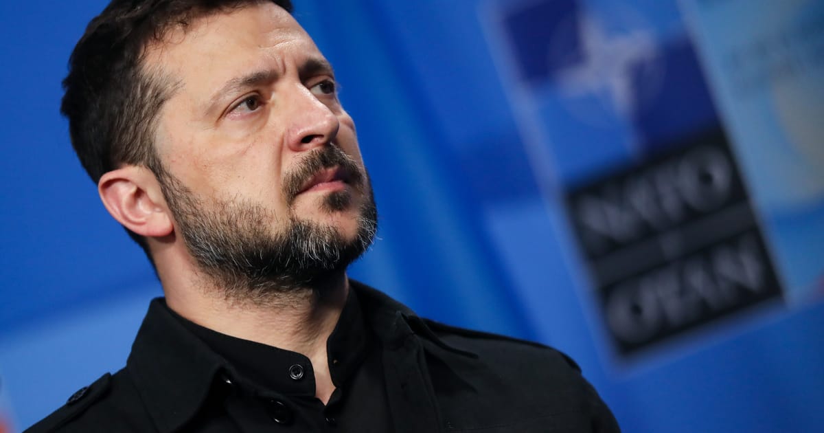 Featured image for Zelenskyy Eyes NATO as Trump Plans Meeting Amid Summit Uncertainties