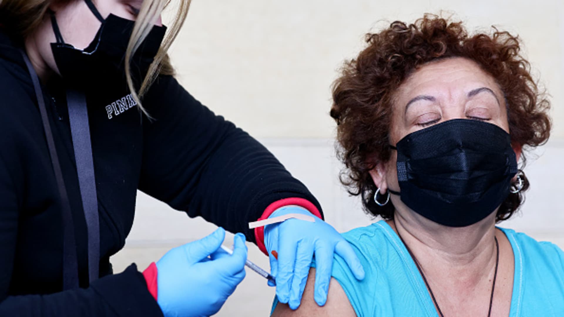 FDA Advisers Discuss Updates to Covid Vaccines for Fall and Omicron Variants.