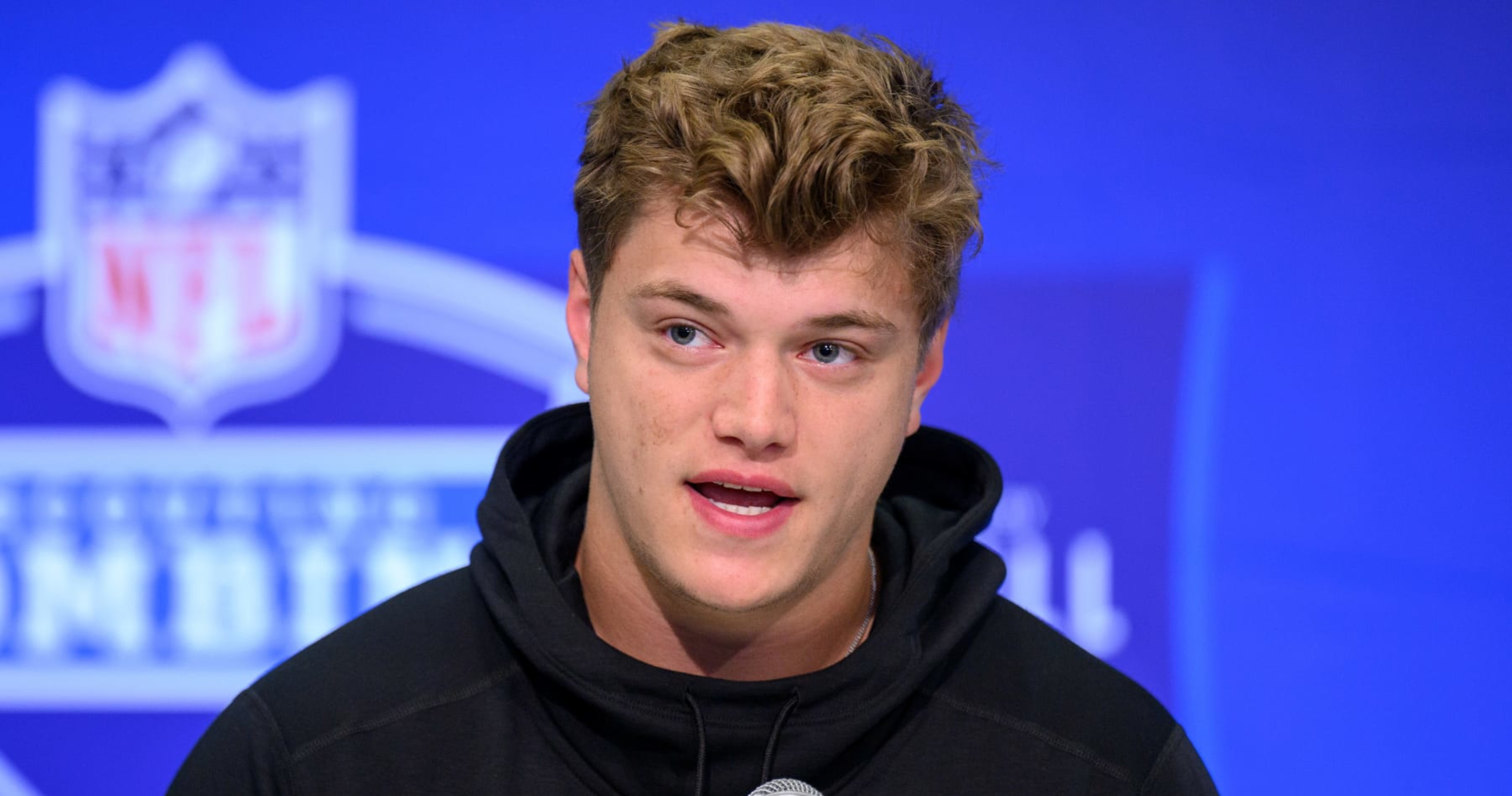"Vikings Set to Trade Up for J.J. McCarthy in 2024 NFL Draft"