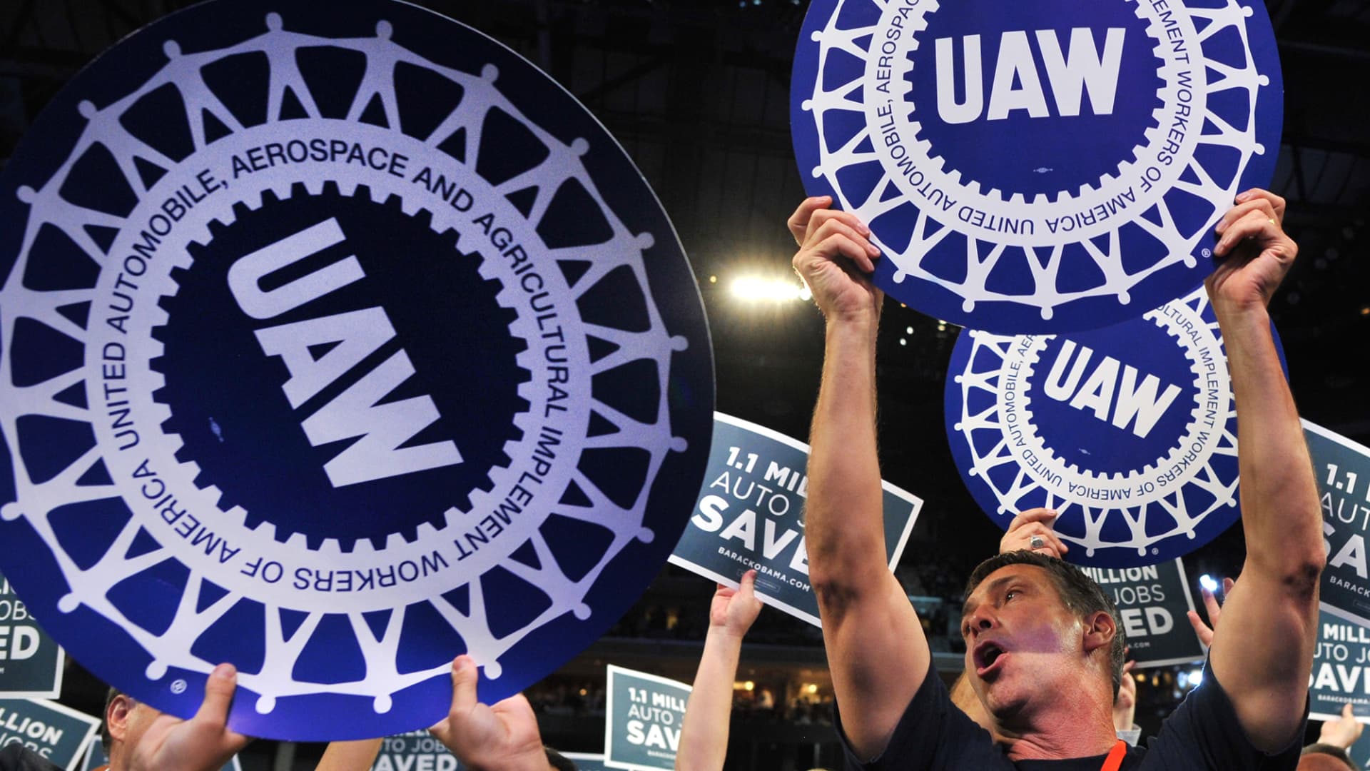 Reform leader elected as UAW president, promises aggressive approach to negotiations.