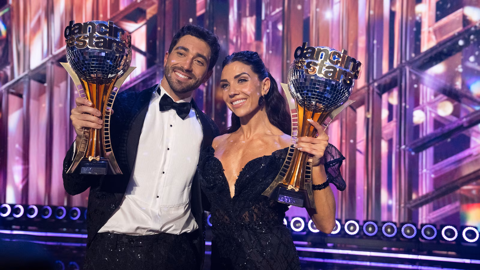 Featured image for Joey Graziadei and Jenna Johnson Triumph in 'Dancing with the Stars' Season 33