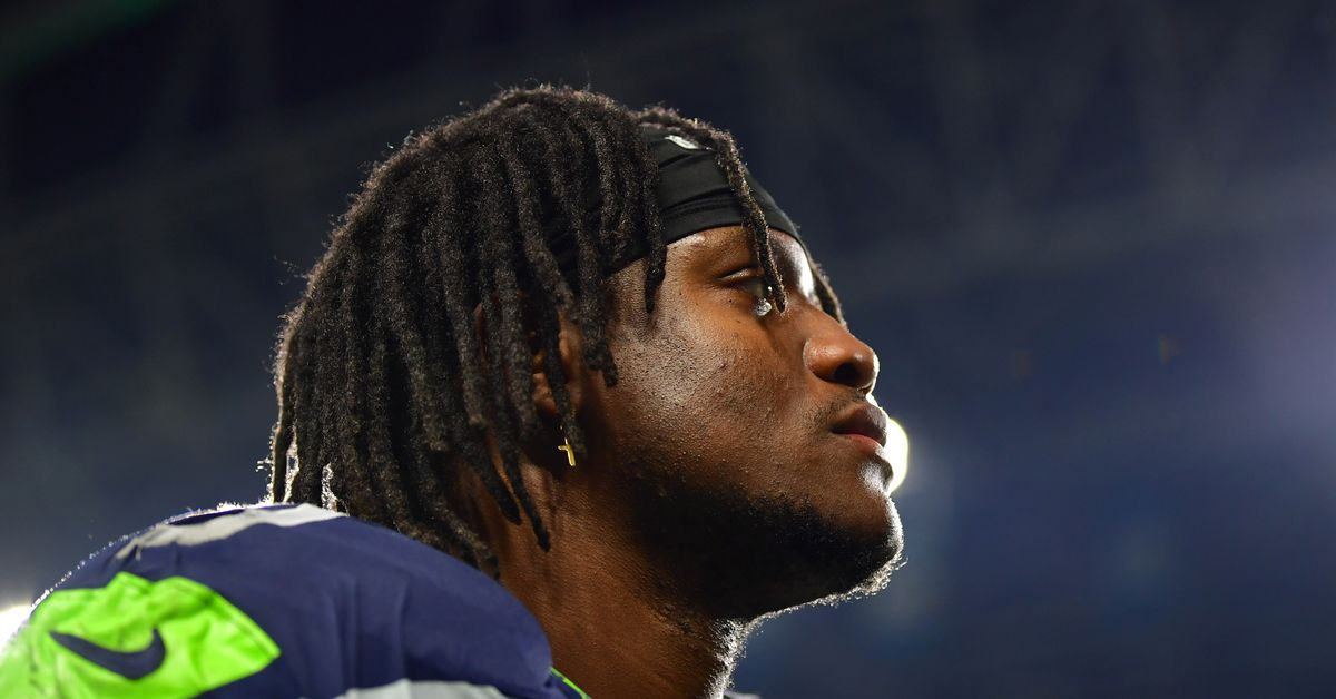 "Seahawks' Kenneth Walker III Dominates with Touchdown and Fantasy Points in Win over Eagles"