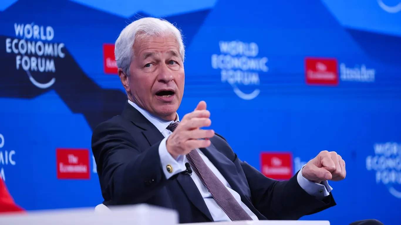 Dimon Warns 10% Credit Card Cap Could Choke Lending and Hurt Main Street