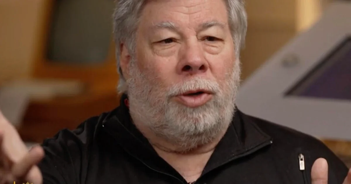 Featured image for Steve Wozniak Warns Against Internet Scams