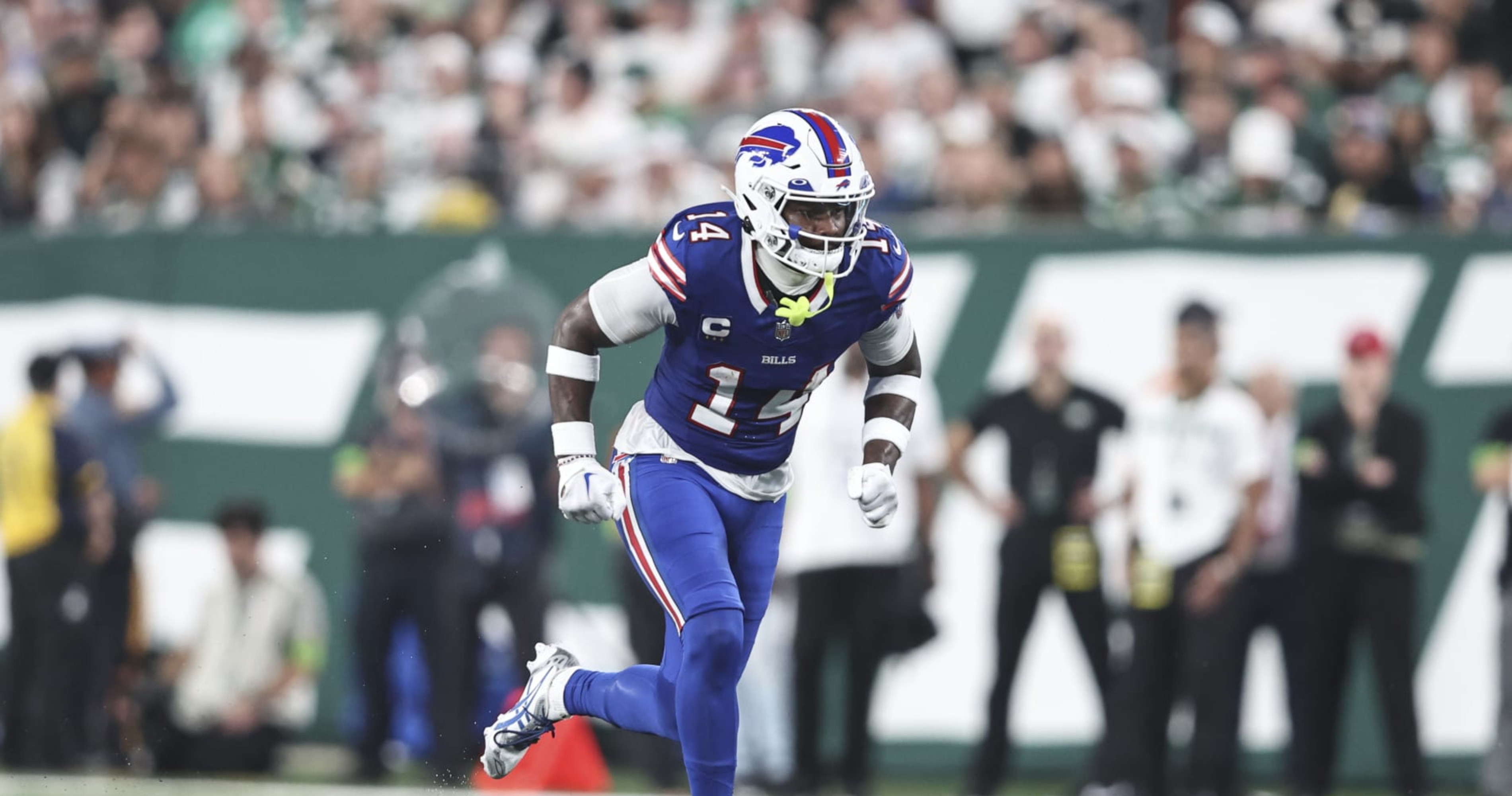 "Bills Reporter Maddy Glab Issues Apology for Controversial Stefon Diggs Remarks"