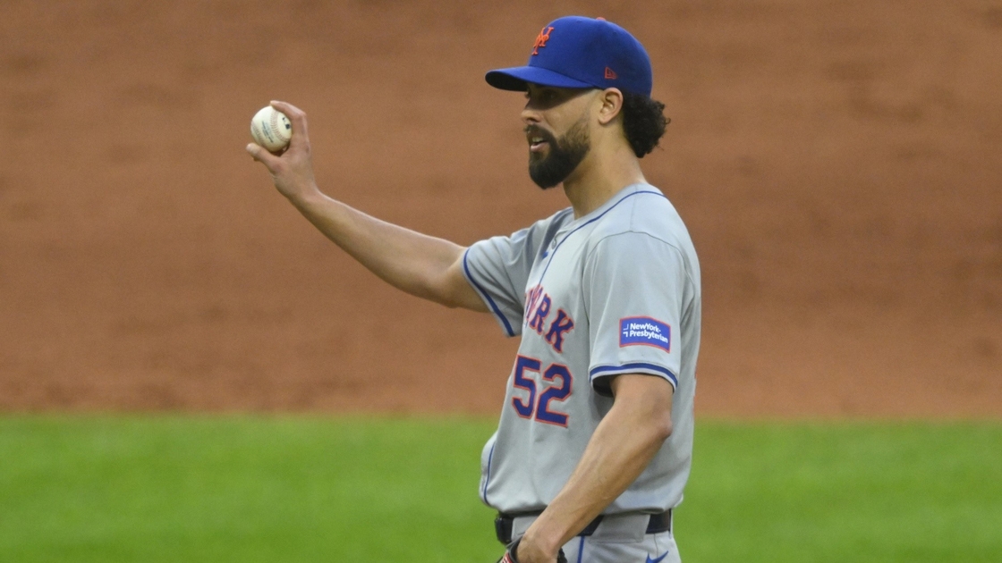 Featured image for "Mets DFA Jorge Lopez Amid Controversy and On-Field Drama"