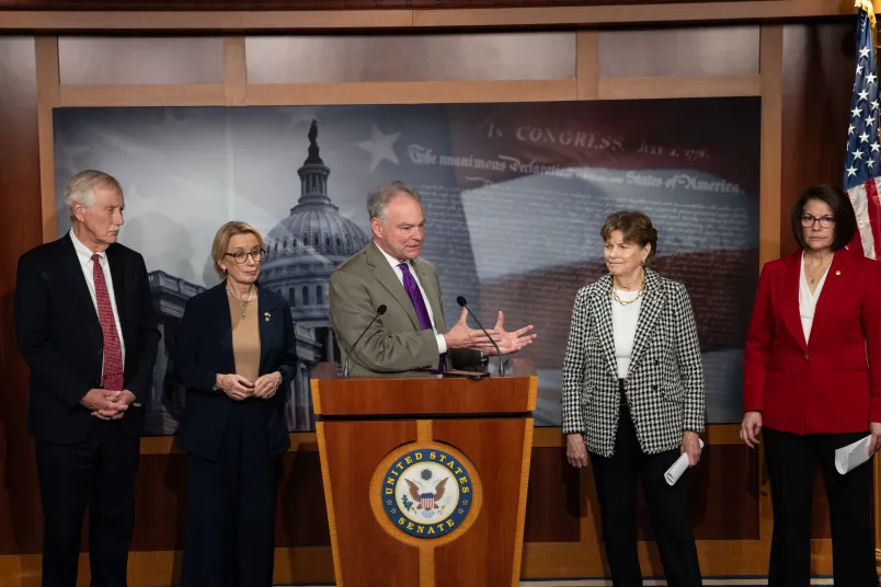 Featured image for Senate Democrats and GOP Reach Deal to End Shutdown Amid Internal Party Tensions