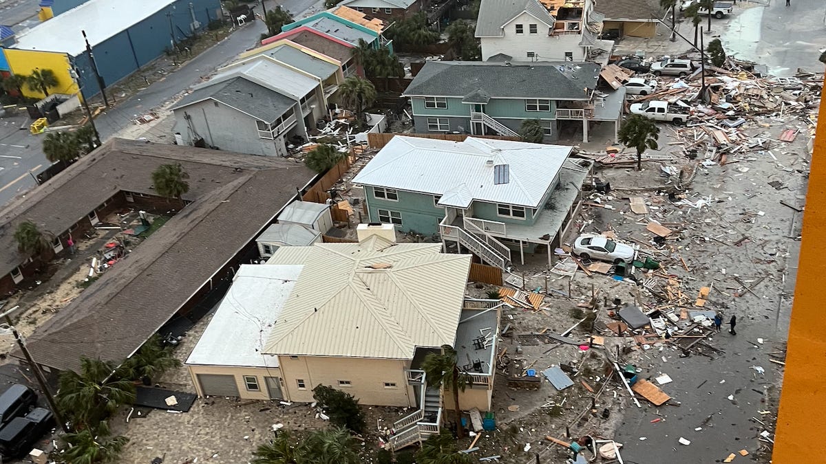 "Winter Storms Wreak Havoc Across the US: Latest Updates and Forecasts"
