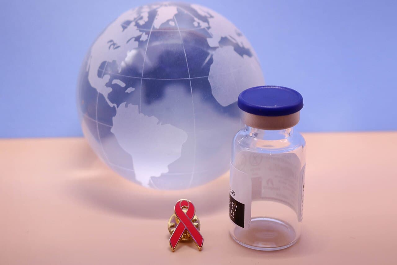 Featured image for mRNA HIV Vaccine Shows Promising Early Results in Fight Against Virus