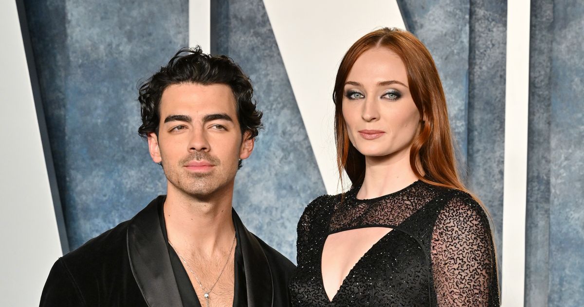 "Joe Jonas and Sophie Turner's Marriage Comes to an End: Divorce Filed"
