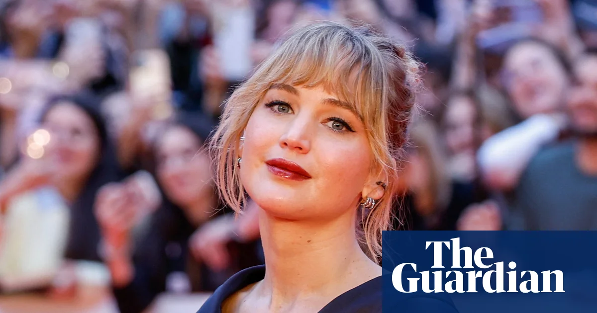 Featured image for Jennifer Lawrence Hesitates to Speak Out on Trump Amid Political Tensions