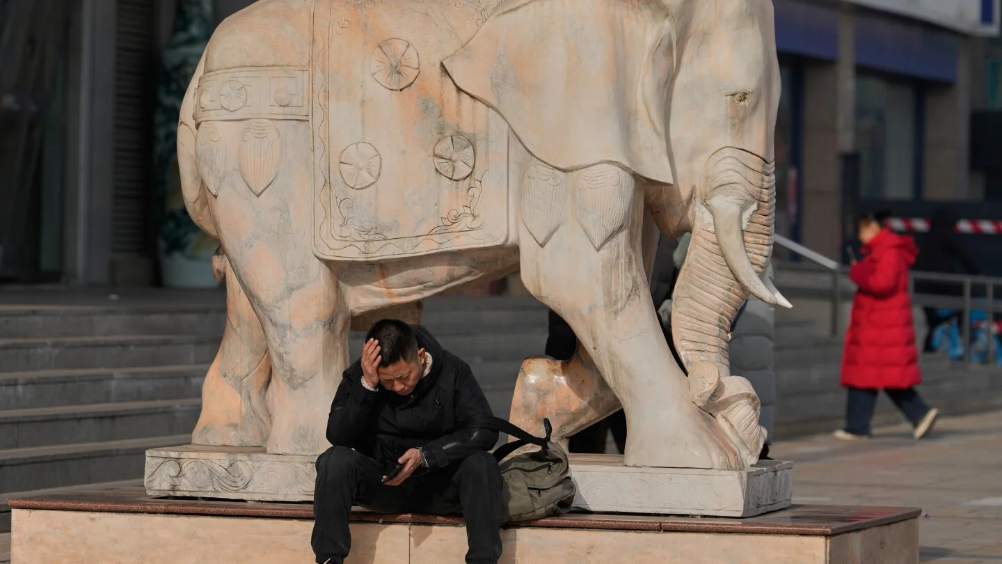 Are You Alive? A New Check-In App for China's Solo-Dwelling Youth