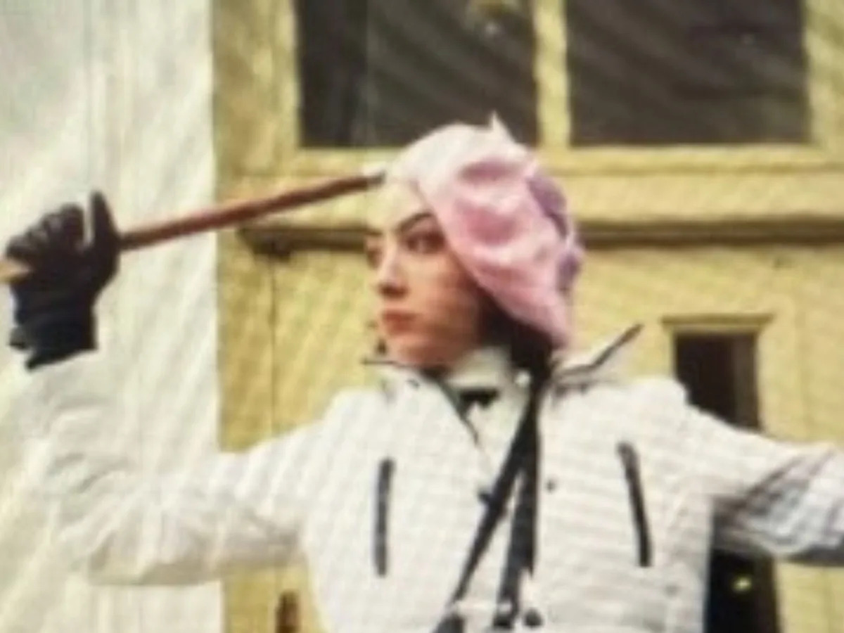 Featured image for Designer Discovers Ex-Girlfriend Wanted by FBI While in Checkout Line.