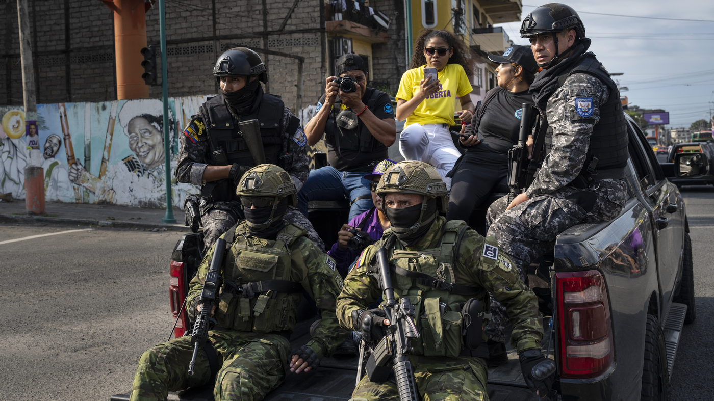 Multiple Suspects in Assassination of Ecuador Presidential Candidate Found Dead in Prison