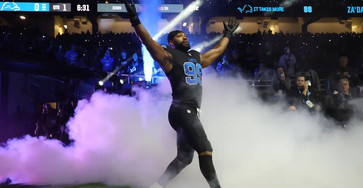 Eagles Sign Veteran Edge Rusher Za’Darius Smith