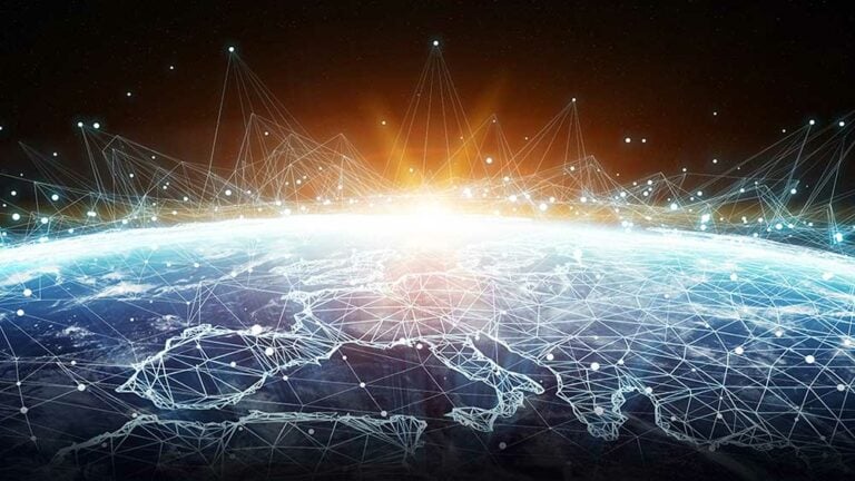 Featured image for Dow Dives Amid Tech Slump and Rate Jitters