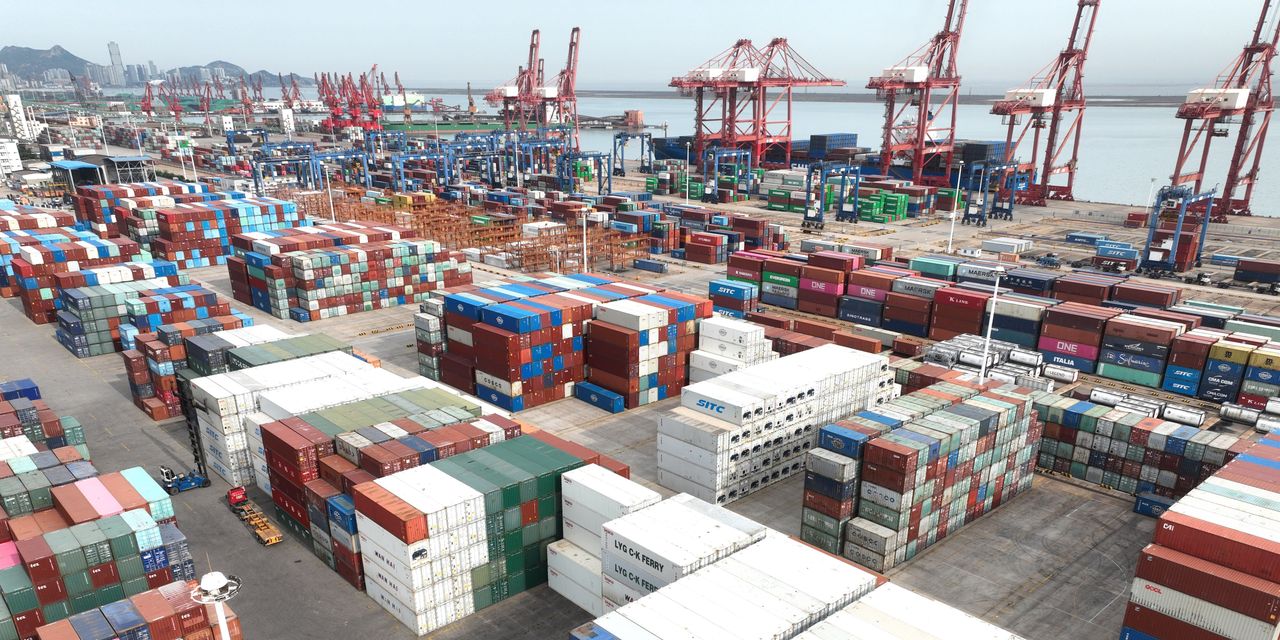 Featured image for Global Trade Concerns Rise as Chinese Exports Slow Down