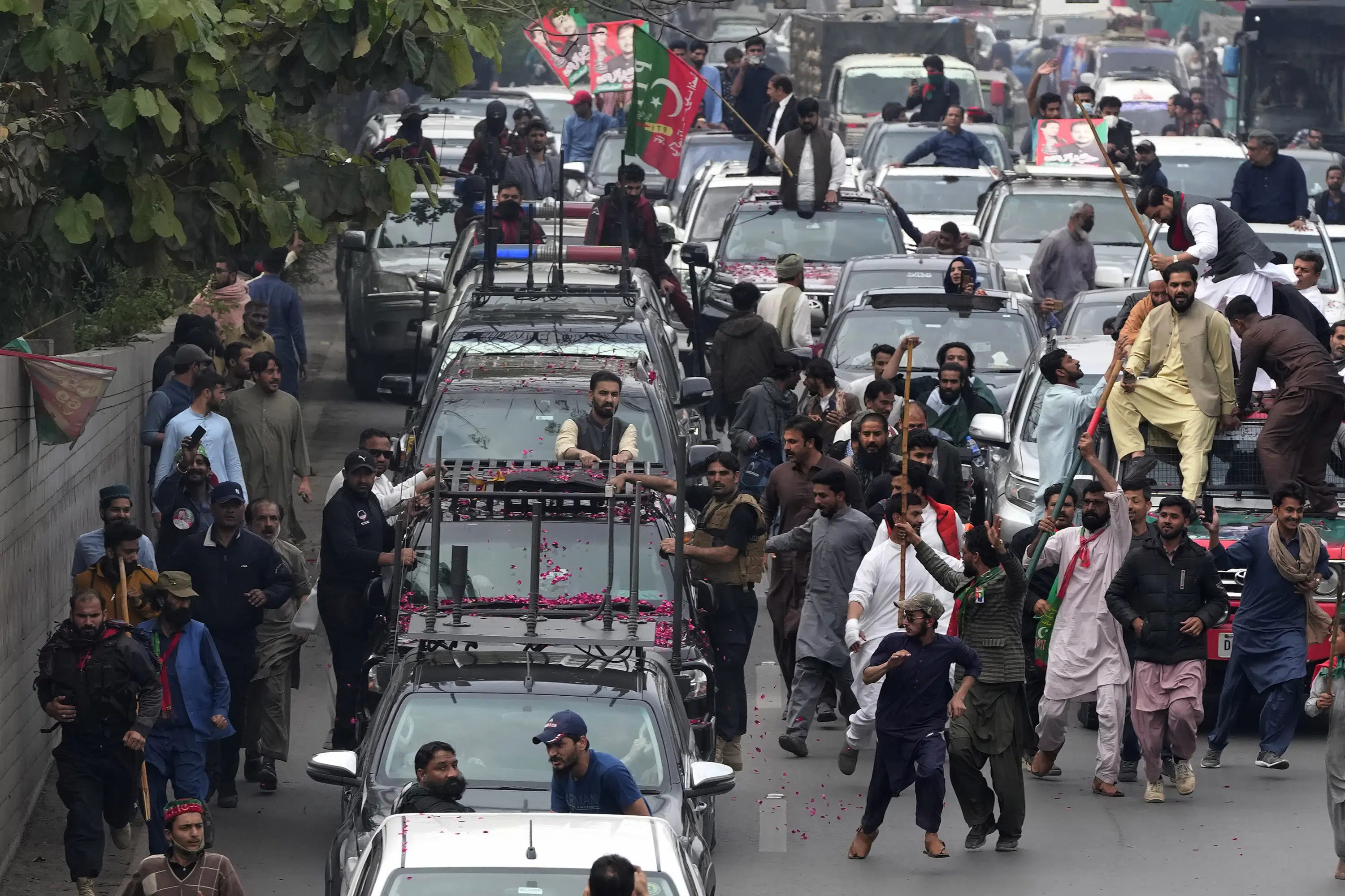 Imran Khan faces arrest and court hearing turmoil in Pakistan.