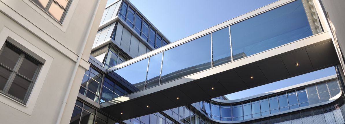 Featured image for Icahn Enterprises faces battles on multiple fronts.