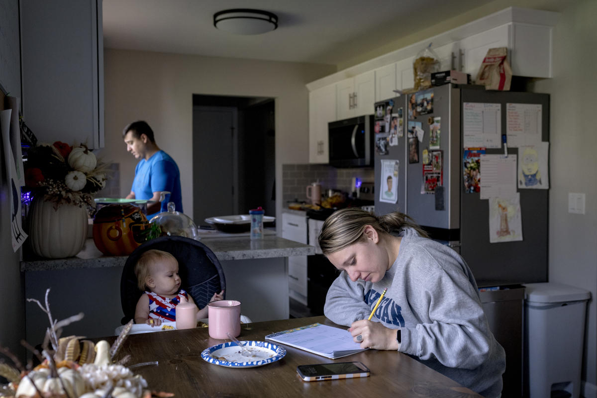 Featured image for "Ford Workers Celebrate New Union Contract, Securing Future and Growth"